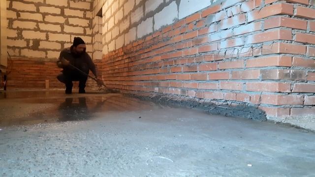 Бетонный пол залил почти без косяков. смотреть онлайн