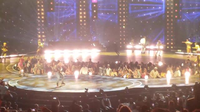 Usher July 15th 2022 Vegas смотреть онлайн