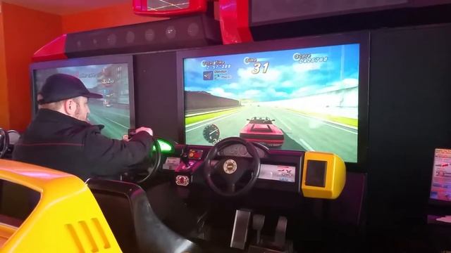 OutRun 2 SP Arcade Expert Mode смотреть онлайн