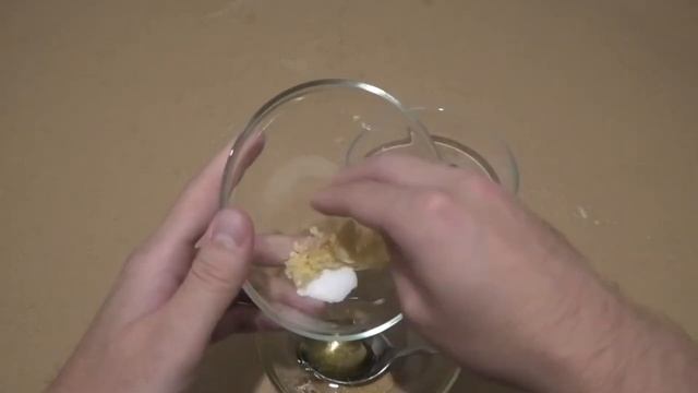 Простой Рыбак Обловил Всех! Рыба клюёт на каждом забросе! Хитрый активатор клева своими руками! смотреть онлайн