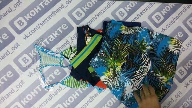 Child new swimweare de mix- детские купальники сток 1пак 25шт 3.80€/шт смотреть онлайн