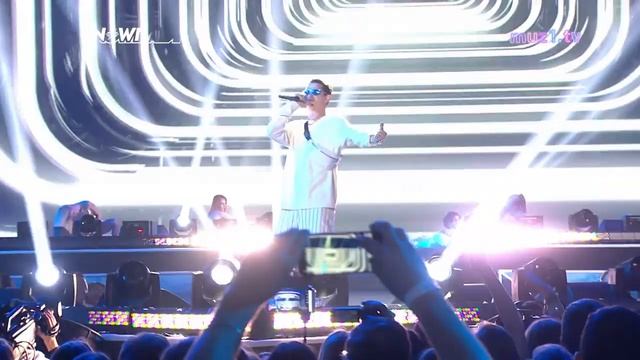 Кравц - Глупый молодой на мели ｜ SnowПати 4 смотреть онлайн