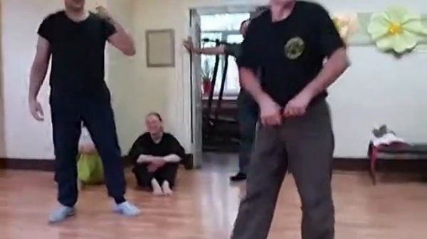 Бросок против броска