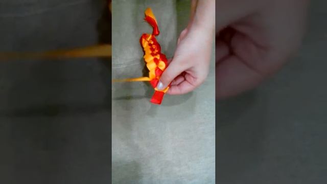 Как плести фенечку из лент смотреть онлайн