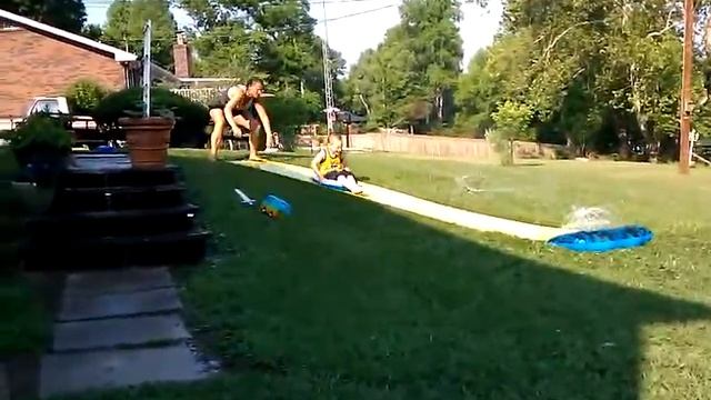 Gavin getting air. ;-) смотреть онлайн