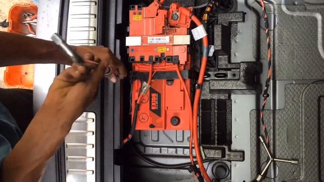 How To Replace BMW X3 Battery: The Easy Way! смотреть онлайн