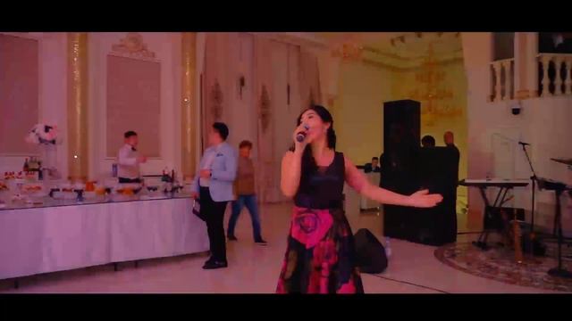 Кубинская музыка в г. Астана Cubanos banda show смотреть онлайн