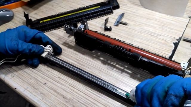 Инструкция как разобрать Canon LBP-2900/3000 (замена термопленки) смотреть онлайн