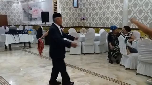 Юбилей дяди 80 лет. смотреть онлайн