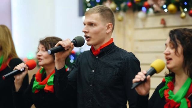 Рождество Тихий вечер опустился на поля смотреть онлайн