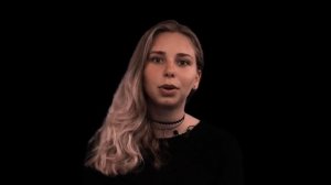 девушка читает стихи, до слез, очень душевно («Ничья» -- Юлия Александр)