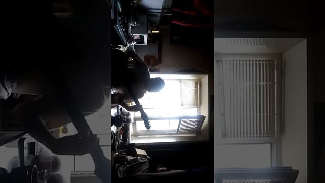 M.D.M.A aka Святой - Сколько можно (акустика версия Святой вокал, Колька гитара, Василий фон) смотреть онлайн