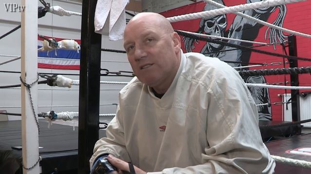 Steve Foster returns to the ring after 17years to fight old gym mate. смотреть онлайн