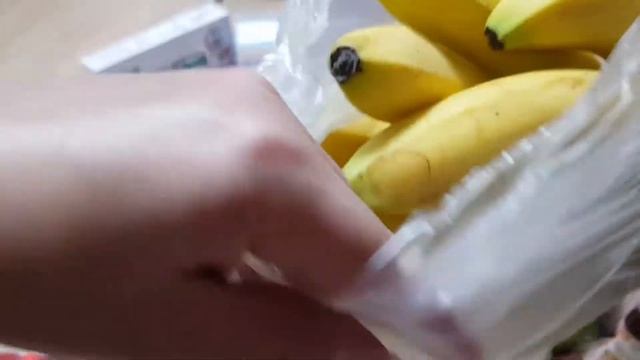 Цены на продукты в Корее. Небольшая закупка Кёнджу Korea смотреть онлайн