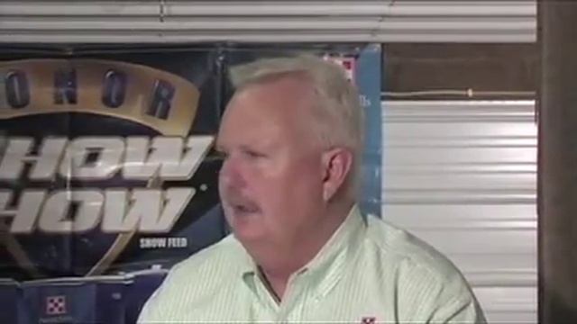 Show Pig Feeders: Self Feeding vs Full Feeding смотреть онлайн