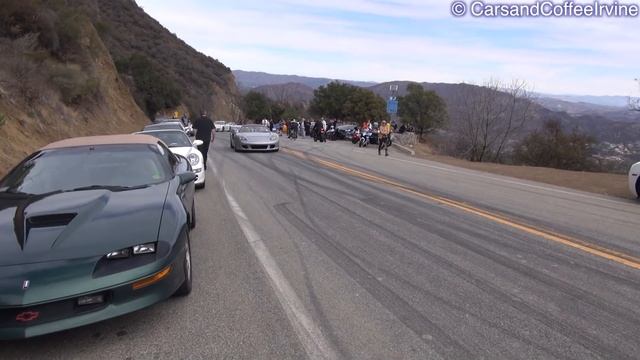 Jay Leno's Porsche Carrera GT on Mulholland Drive! смотреть онлайн
