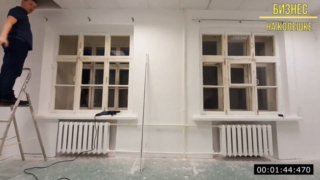 Установка 2х вертикальных жалюзи с чередованием ламелей стоимостью 9000р. смотреть онлайн