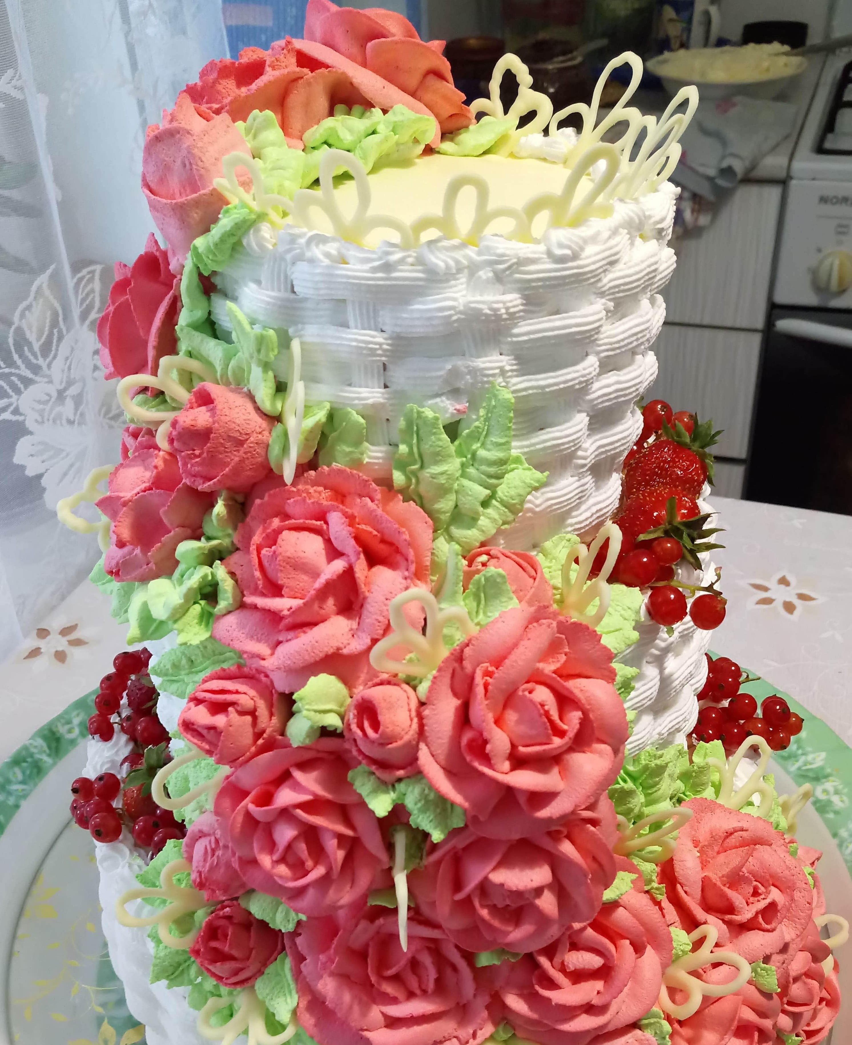 СВАДЕБНЫЙ ТОРТ. смотреть онлайн