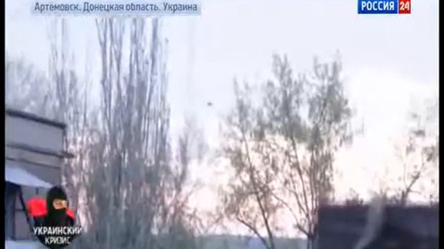 ЭКСКЛЮЗИВ Военные вертолёты над Артёмовском!Неизвестные пытались захватить воинскую часть в Артёмов смотреть онлайн