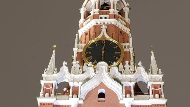 Бой Кремлевских курантов. Предновогодняя Москва 2022 смотреть онлайн