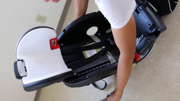 Graco 4ever Review, Harness Adjustment, and Installation (Step by step)