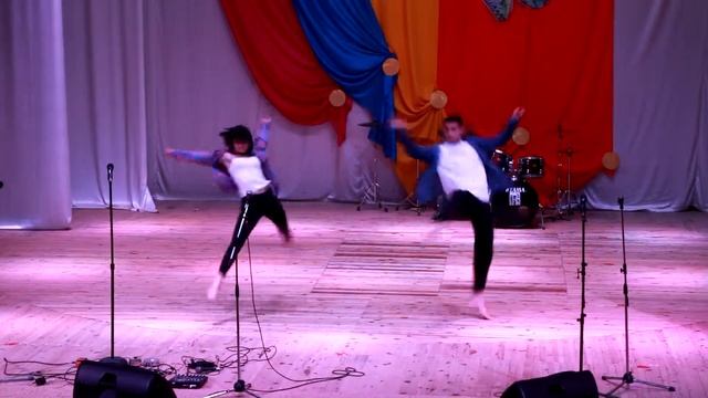 "Свежий ветер", дуэт "one in one" смотреть онлайн
