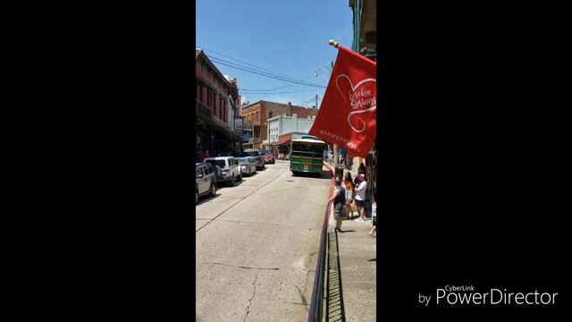 Loving us some Eureka Springs смотреть онлайн