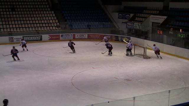 20110204 Olomouc SU_0032.MTS смотреть онлайн