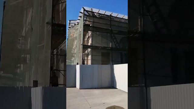 В этом городе львов больше чем людей. смотреть онлайн