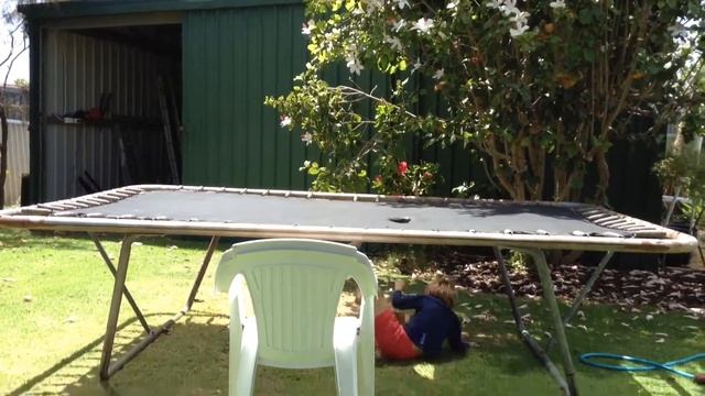 Man Falls into a hole on trampoline смотреть онлайн