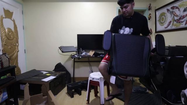 THE PERFECT GAMING CHAIR! | Razer Iskur V2 Unboxing