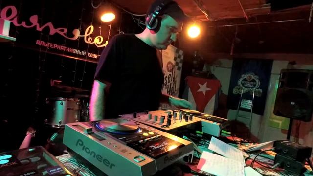 dot eat dot @ techno police party SYKTYVKAR смотреть онлайн