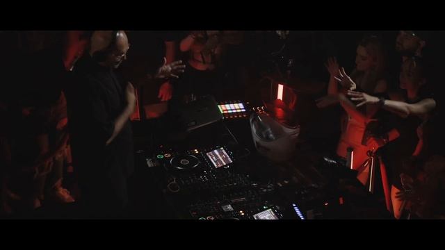 Namito DJ Set Live from Axis Club Toronto: Part 13 смотреть онлайн