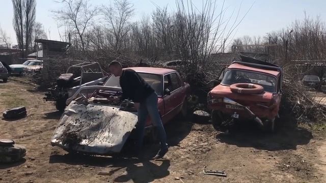 Москвич 412 РАЗРУШИТЕЛЬ и BMW 525 ИСТРЕБИТЕЛЬ смотреть онлайн