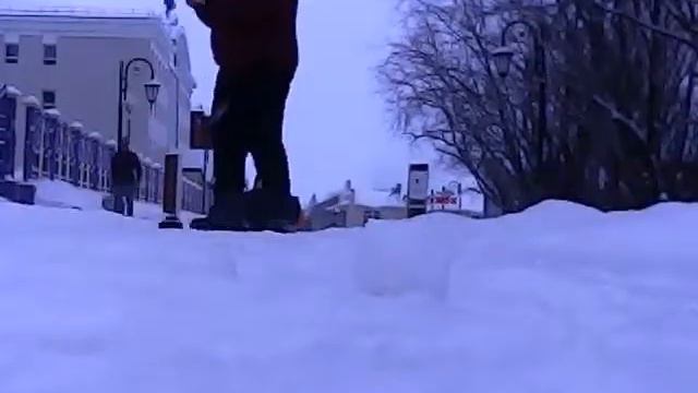 Летаю на квадрокоптере в Салехарде смотреть онлайн