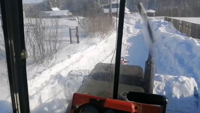 Ктз Т-70с чистим снег в 2021г январь смотреть онлайн