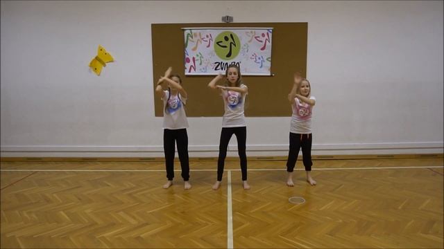 Zumba Kids® / Mas Macarena von Gente de Zona feat. Los del Río смотреть онлайн