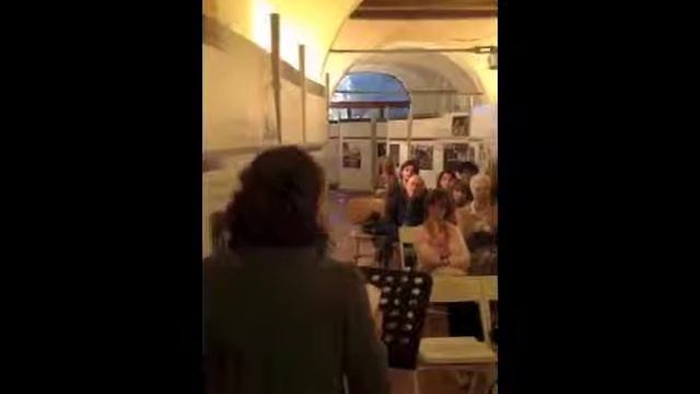 Romina Perni legge Leonhard Frank смотреть онлайн