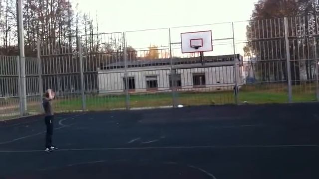 Красивая девятка с левой ноги! смотреть онлайн