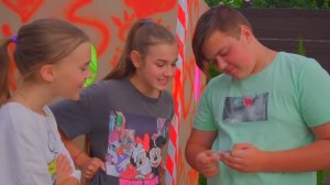 БУДКА ПОЦЕЛУЕВ!! Никто не ОЖИДАЛ кого придётся ЦЕЛОВАТЬ!