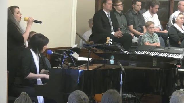 Дуэт: "У дороги лилия цвела" (Аня Л. и Лена Г.) смотреть онлайн