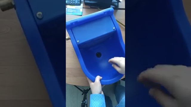 Обзор индивидуальной поилки для КРС на 9,3 л смотреть онлайн