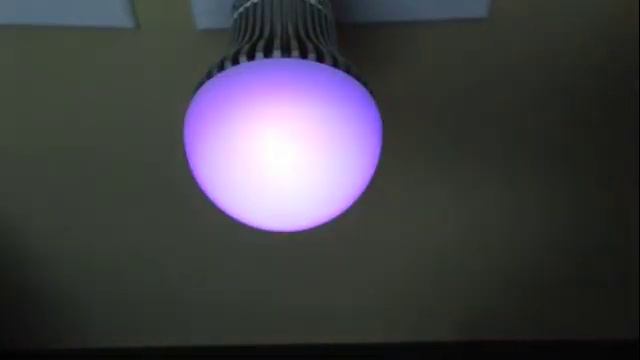 FEIT Party LED A19 Remote Control Color Changing LED Light Bulb смотреть онлайн
