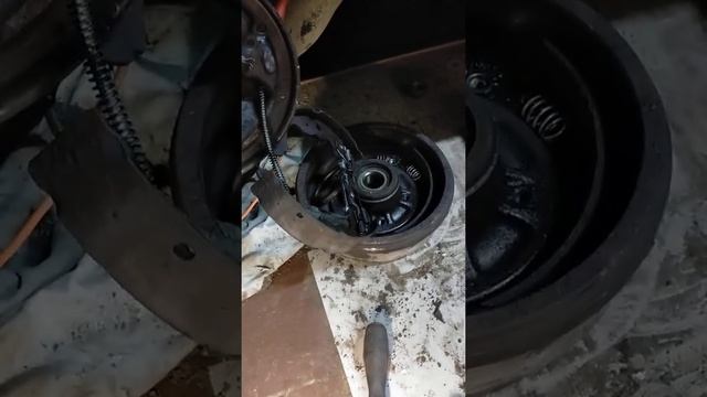 Рено каптур заклинило заднее колесо смотреть онлайн