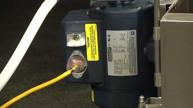 Filtering with a Portable Filter Machine and Magnesol® XL Filter Powder смотреть онлайн