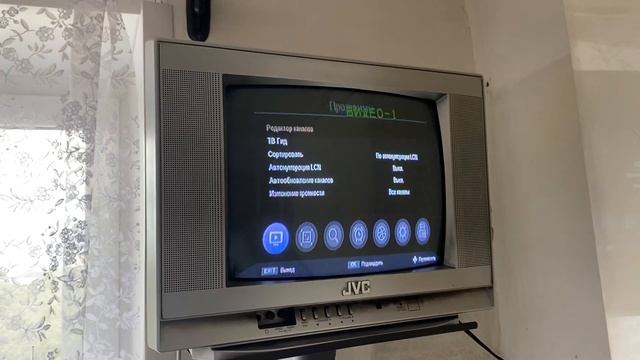 К старому телевизору JVC подключить приставку Rombica для просмотра бесплатно цифрового ТВ DVB-T2 смотреть онлайн