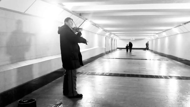 Мастер играет Vivaldi - Allegro non Milton. Вивальди - Зима, Сильный ветер. смотреть онлайн