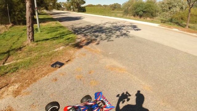 Is This WLtoys BEST Brushless 3S Basher For Only $120 | WLTOYS 124008 смотреть онлайн