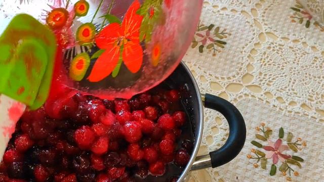 ВИШНЯ, МАЛИНА и КРЫЖОВНИК. Варенье - Ассорти вкусное,ароматное,ягодки целенькие.Ягодный Рай. смотреть онлайн
