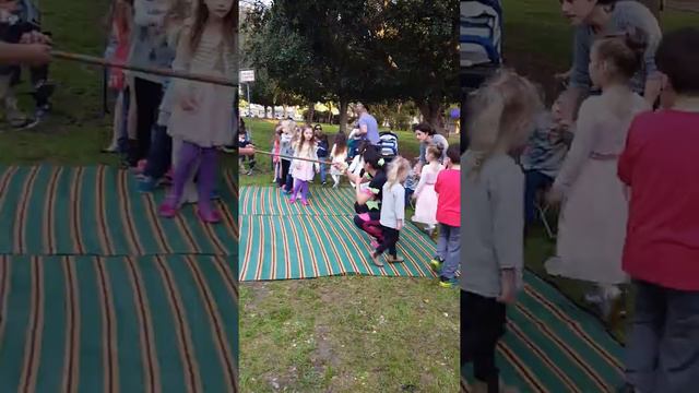 ПРиКОльЧиК.И зачем ждать в очереди?! смотреть онлайн